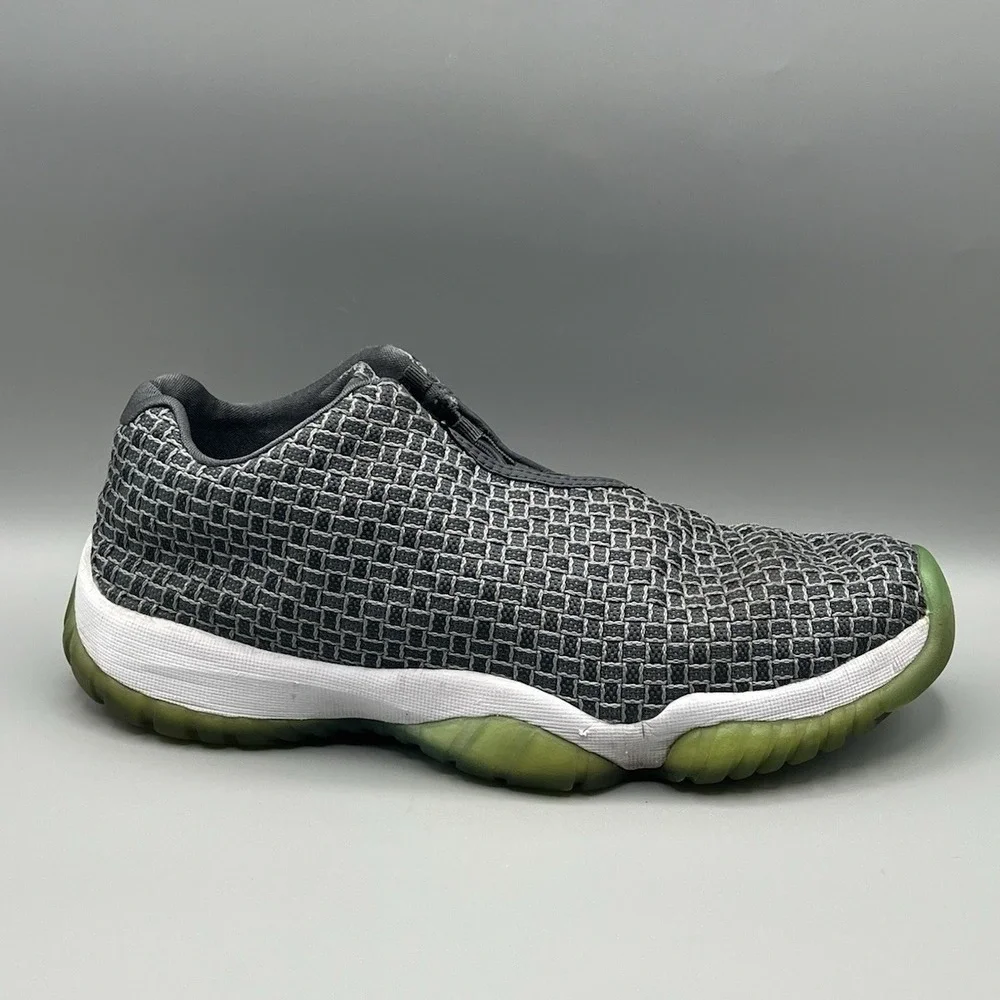 Air Jordan Future Low Wolf Grey Emerald Rise - Men's Size 10.5 USED